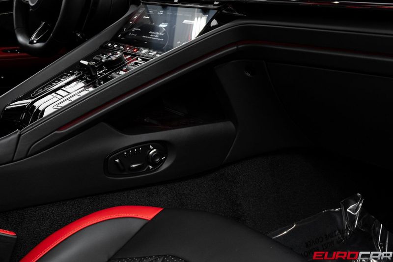 2024 Aston Martin DB12 *DUO-TONE INTERIOR * FRONT PPF*Image 31