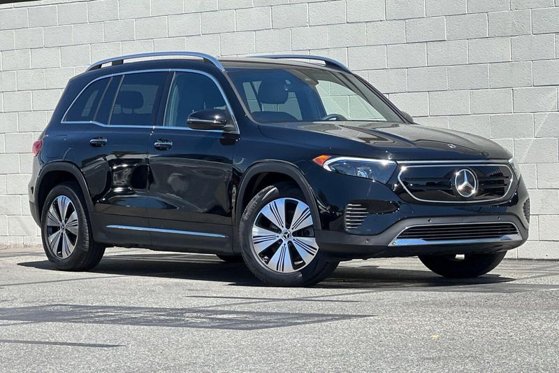 2023 Mercedes-Benz EQB 250+Image 2