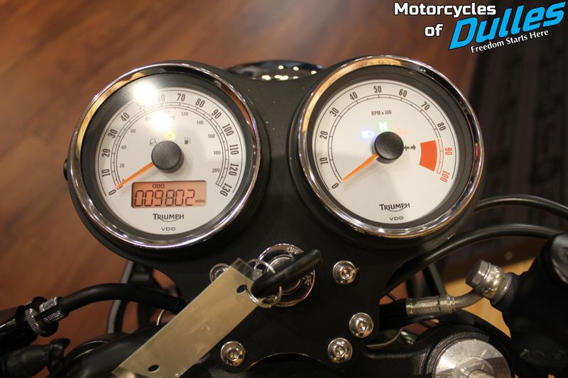 2014 Triumph Thruxton 900 Image 13