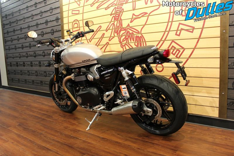 New 2025 Triumph Speed Twin 1200 Image 6