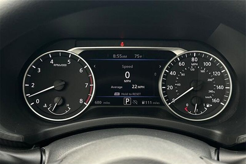 New 2025 Nissan Sentra SVImage 20