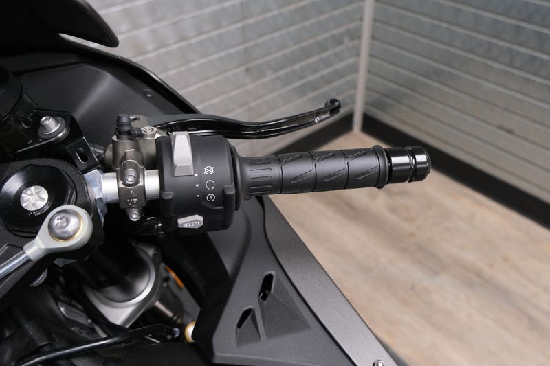 NEW 2026 KAWASAKI NINJA ZX10R ABS Image 23