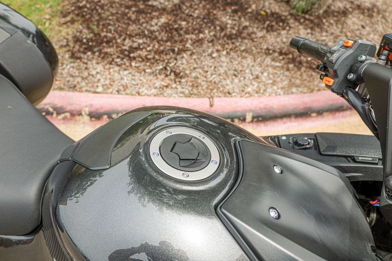 USED 2018 KAWASAKI CONCOURS 14 ABS Image 14