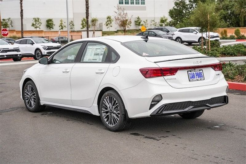 2024 Kia Forte GT-LineImage 13