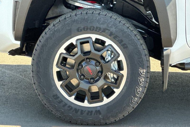 New 2026 Toyota Tacoma TRD Off-RoadImage 30