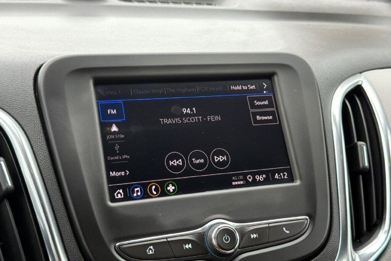 Used 2024 Chevrolet Equinox LTImage 17