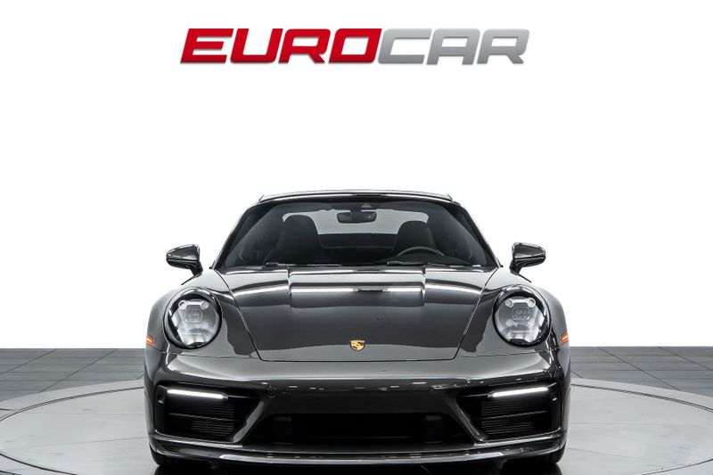 2024 Porsche 911 Carrera 4S *SPORTDESIGN PACK * SUNROOF*Image 8