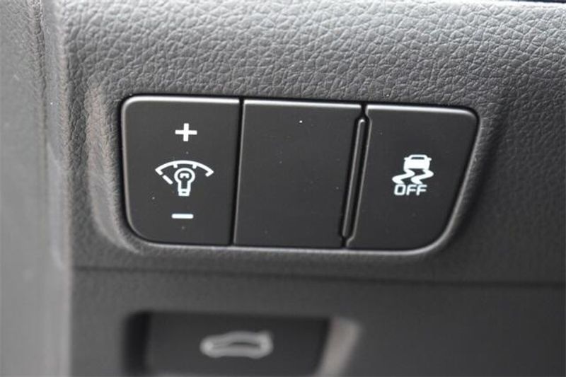 2025 Kia K5 GTImage 22