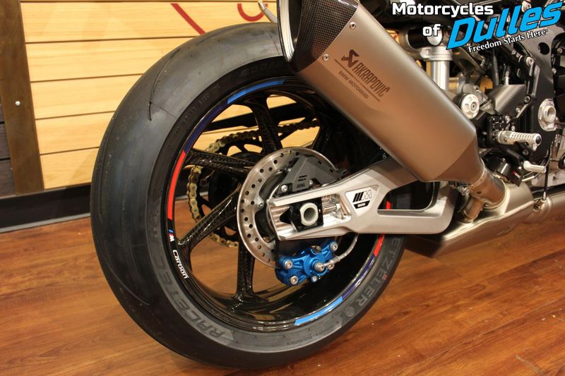 2026 BMW M1000RR Image 9