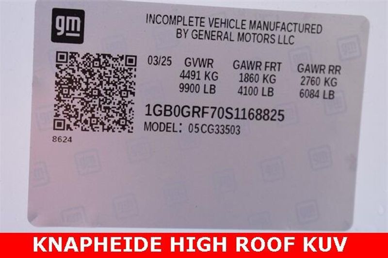 New 2025 Chevrolet Express 3500 Work VanImage 31