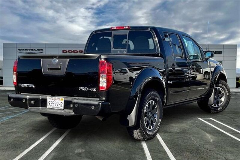 2018 Nissan Frontier PRO-4XImage 13