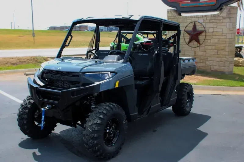 NEW 2026 POLARIS RANGER CREW XP 1000 PREMIUM Image 3