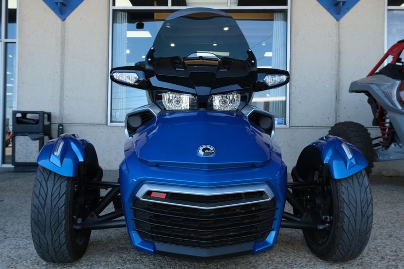 2018 Can-Am SPYDER F3T BLUEImage 9