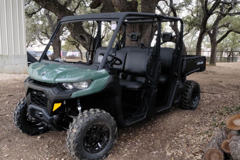 2025 Can-Am DEFENDER MAX DPS HD7 COMPASS GREENImage 18