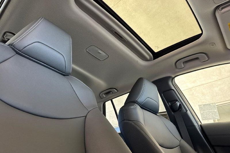 New 2026 Toyota Corolla Cross XLEImage 18