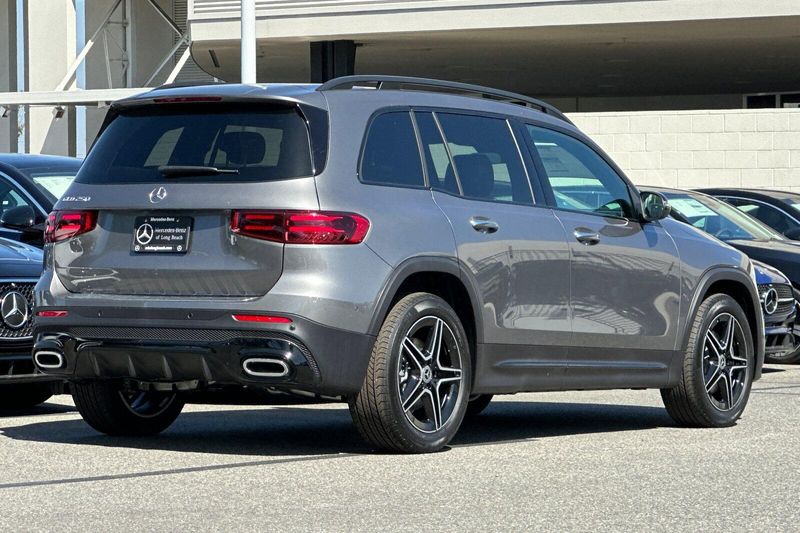 New 2026 Mercedes-Benz GLB 250Image 4