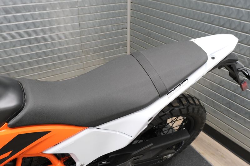 NEW 2026 KTM 390 ENDURO R Image 18