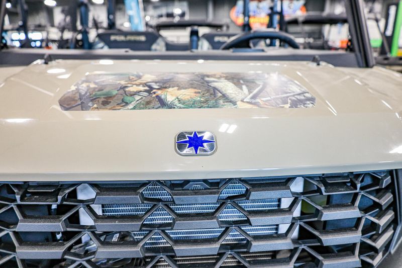 2025 Polaris RANGER CREW SP 570 PREMIUM  SAND DUNE Image 4
