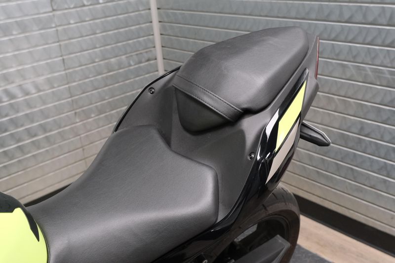 USED 2026 KAWASAKI NINJA 500 SE ABS Image 21