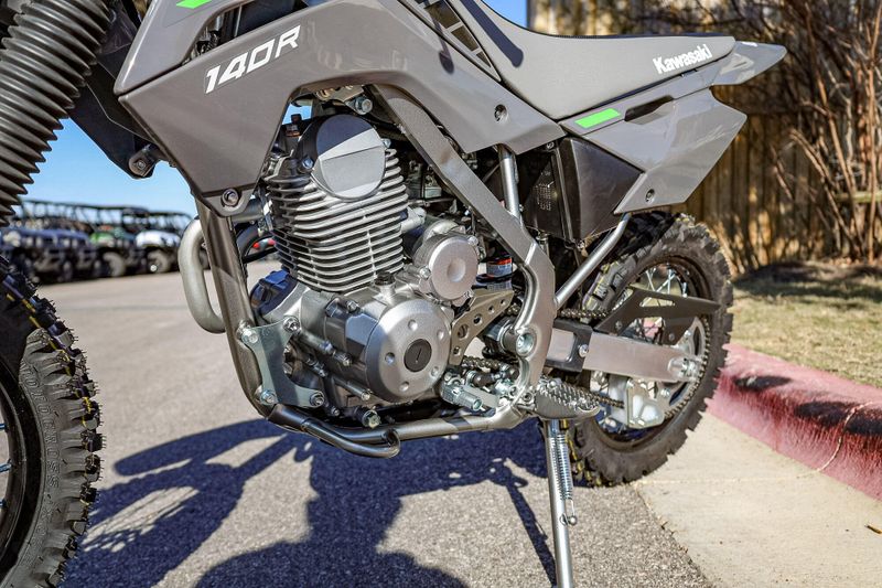 2025 Kawasaki KLX140R BATTLE GRAYImage 8