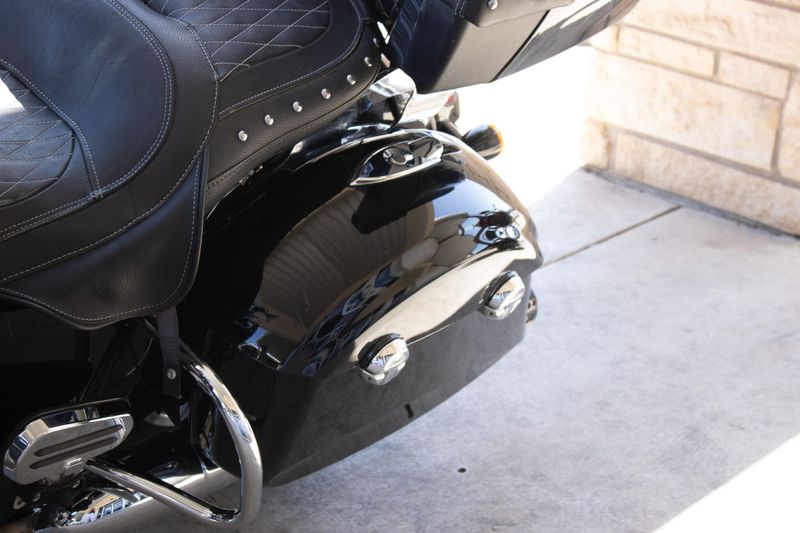 USED 2017 INDIAN MOTORCYCLE ROADMASTER BASE Image 19