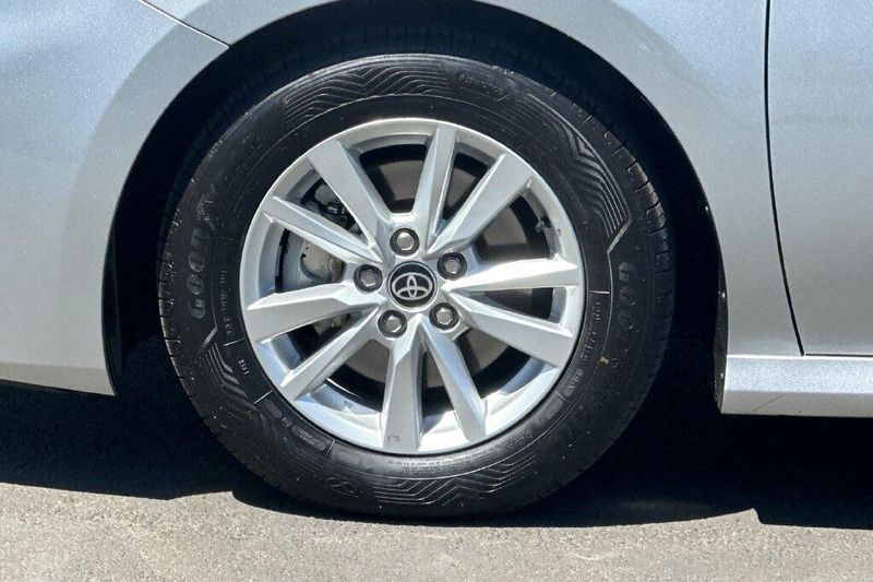 Used 2025 Toyota Camry LEImage 23