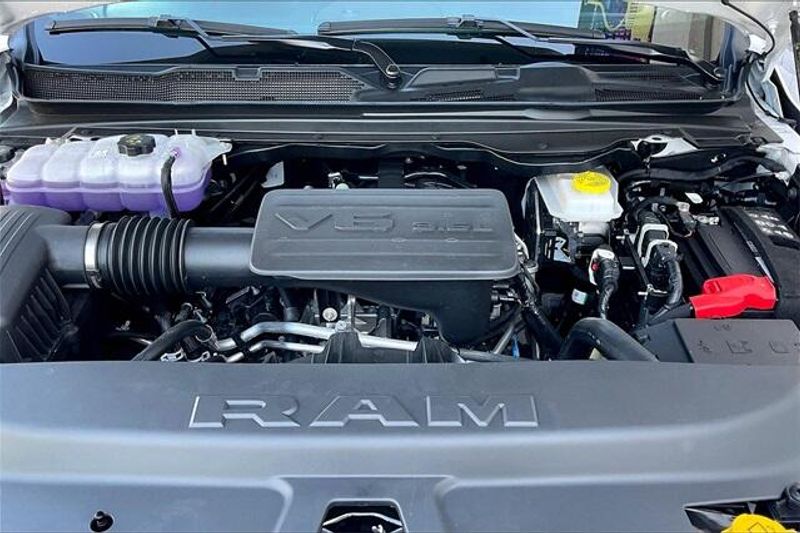 New 2025 RAM 1500 Tradesman Crew Cab 4x2 5