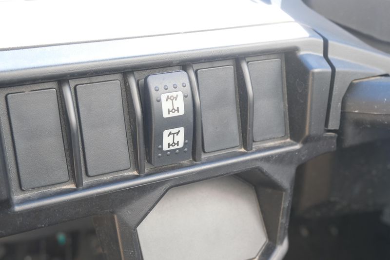 NEW 2026 CAN-AM MAVERICK SPORT MAX DPS 1000R  in a TRIPLE BLACK exterior color. Family PowerSports (877) 886-1997 familypowersports.com 