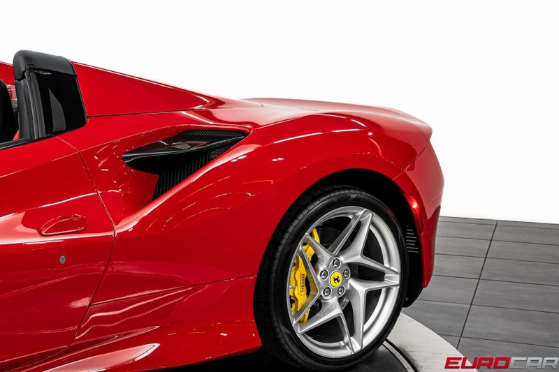 Used 2023 Ferrari F8 Spider *PASSENGER DISPLAY * SUSPENSION LIFTER*Image 19