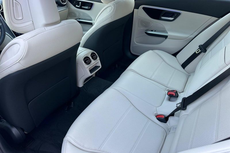 New 2026 Mercedes-Benz C-Class C 300Image 9