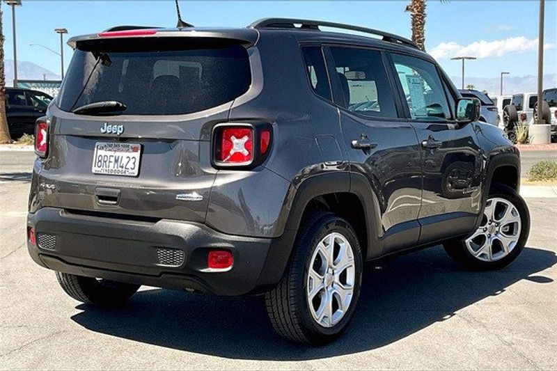 2019 Jeep Renegade LatitudeImage 13