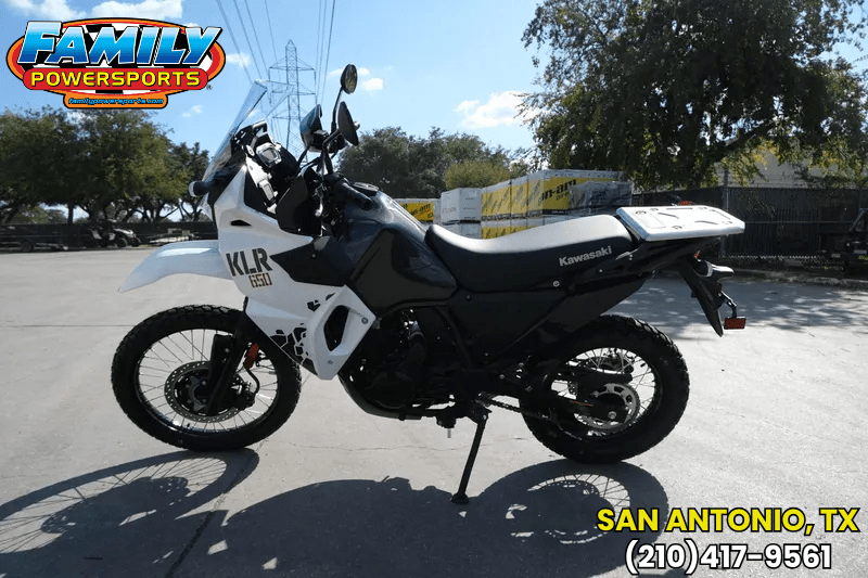 2025 Kawasaki KLR 650 ABS PEARL CRYSTAL WHITE AND METALLIC CARBON GRAYImage 1