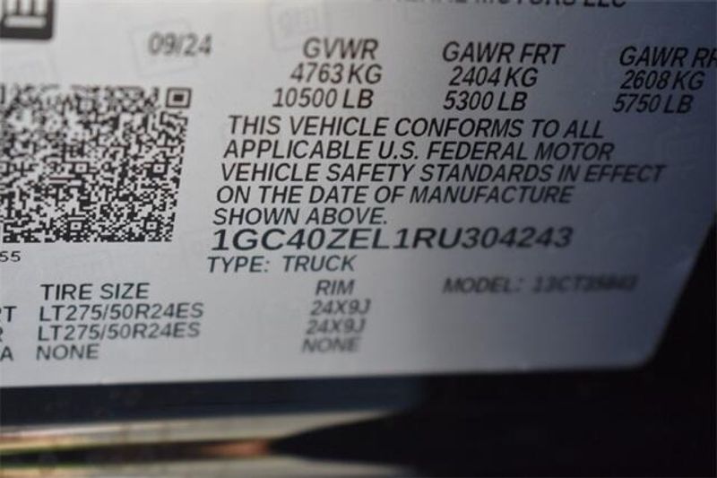New 2024 Chevrolet Silverado EV RSTImage 35