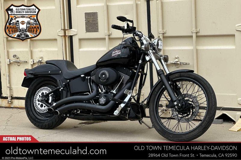 2001 Harley-Davidson FXSTB   in a VIVID BLACK exterior color. BMW Motorcycles of Temecula – Southern California (951) 506-6903 bmwmotorcyclesoftemecula.com 