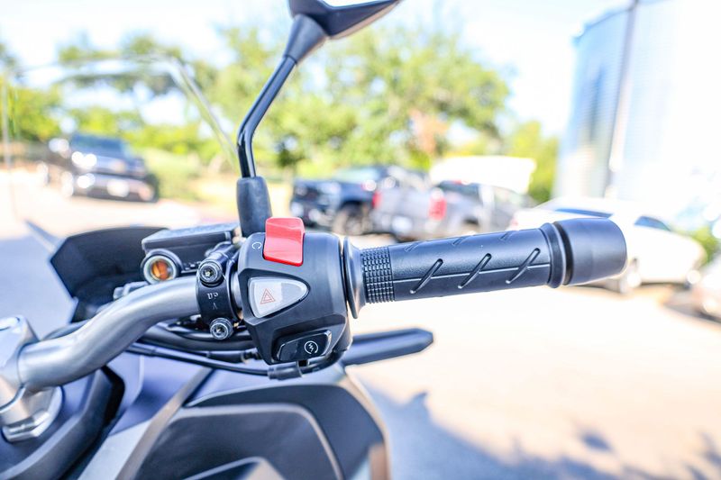 Used 2025 Honda ADV 160  BLACK Image 19