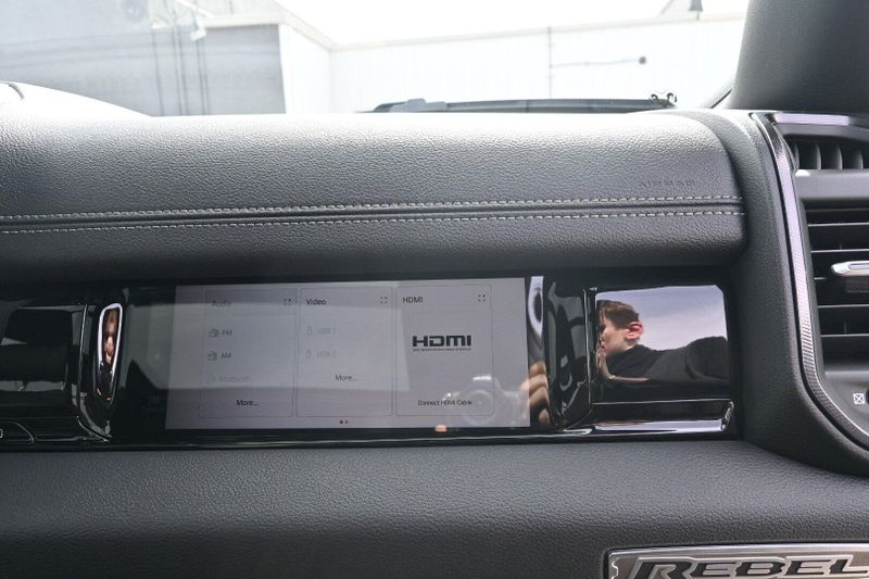 2025 RAM 1500 RebelImage 15