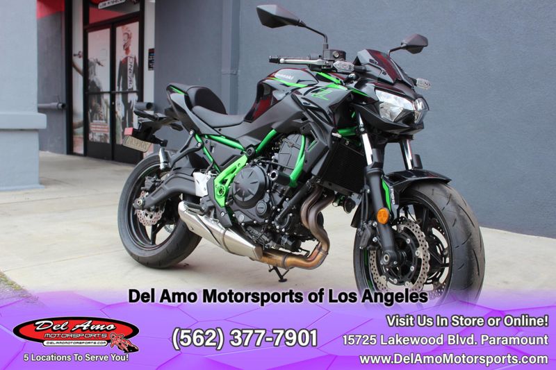 2025 Kawasaki Z650 ABS Image 3