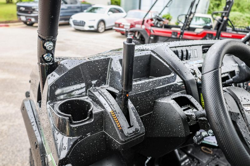 2026 Kawasaki MULE PROFXT 1000 LE METALLIC ONYX BLACK Image 17