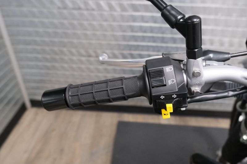 USED 2024 SUZUKI DRZ400S Image 17