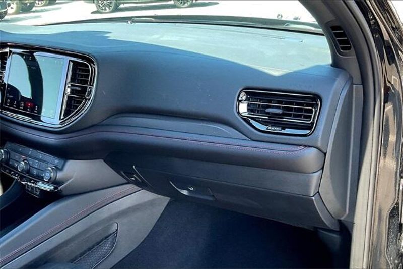 2025 Dodge Durango GT photo 11