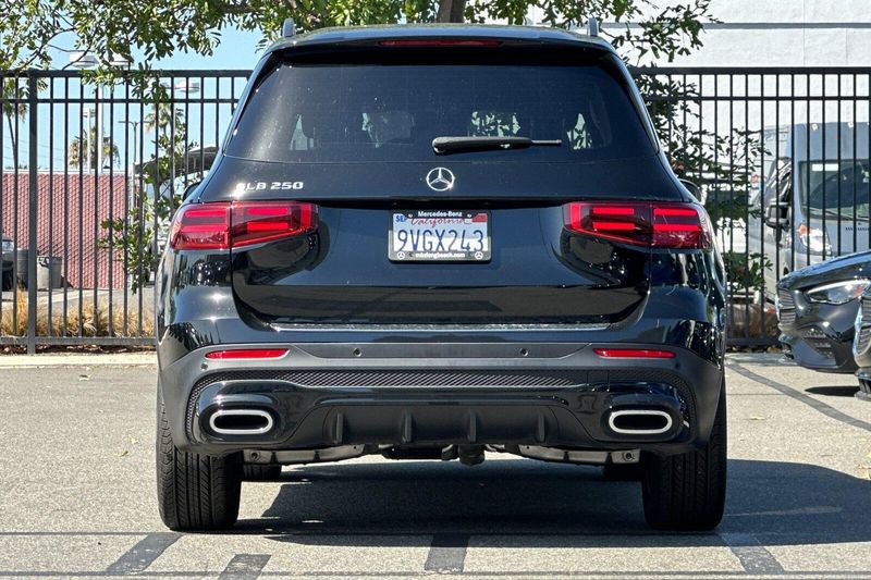 Used 2024 Mercedes-Benz GLB 250Image 5