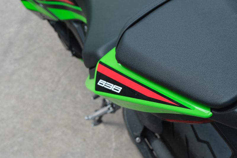 2024 Kawasaki NINJA ZX6R ABS KRT EDITION LIME GREEN AND EBONY Image 20