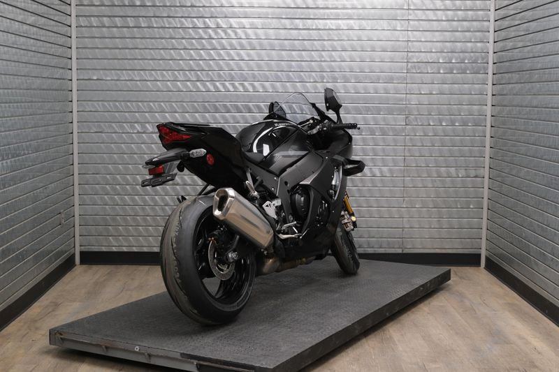 NEW 2026 KAWASAKI NINJA ZX10R ABS Image 3