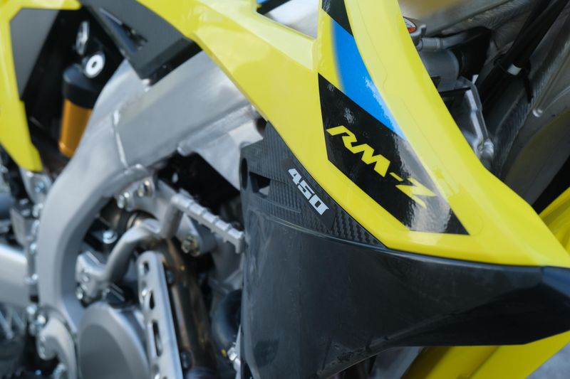 NEW 2026 SUZUKI RMZ450 Image 22