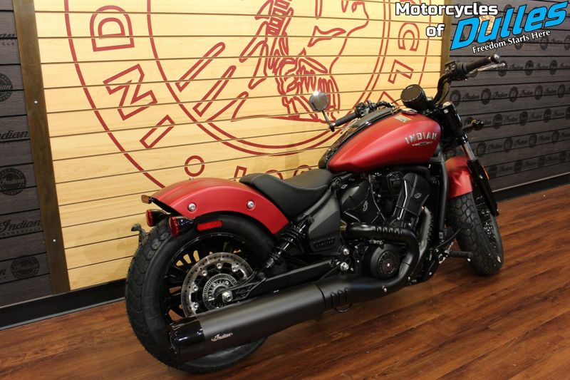 2025 Indian Motorcycle Scout Bobber Ltd w/ Tech Pkg Image 8