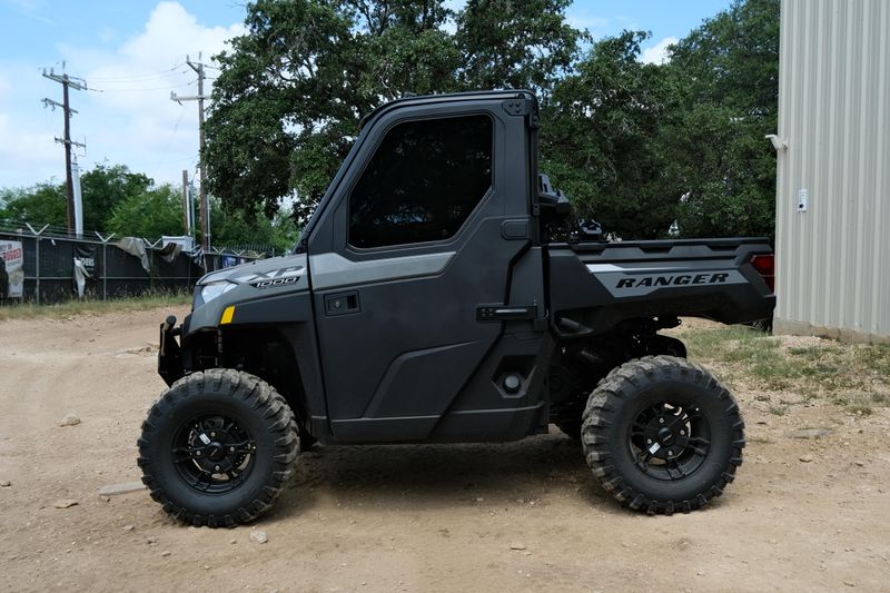 NEW 2027 POLARIS RANGER XP 1000 CAB Image 6
