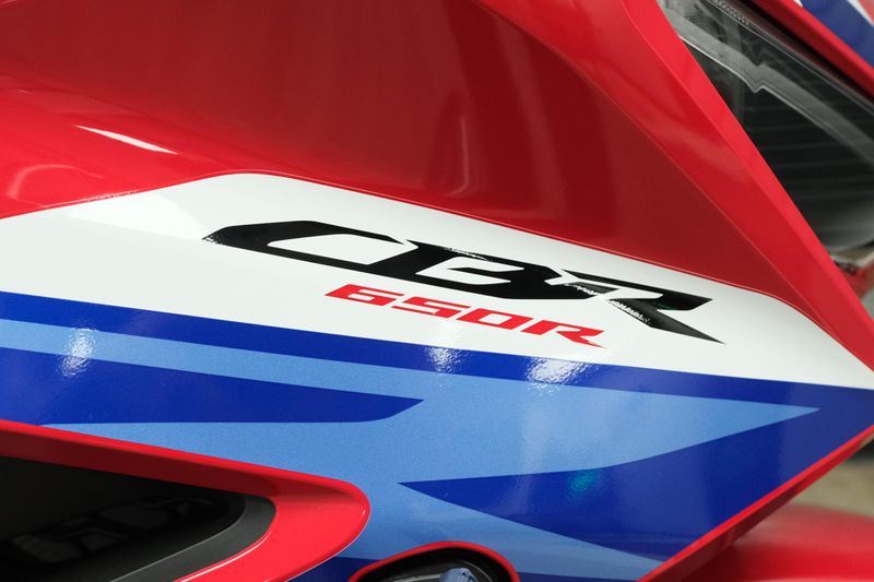 NEW 2026 HONDA CBR650R ECLUTCH Image 12