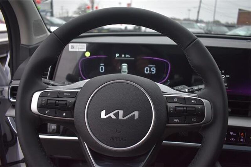 2025 Kia Sportage EXImage 28