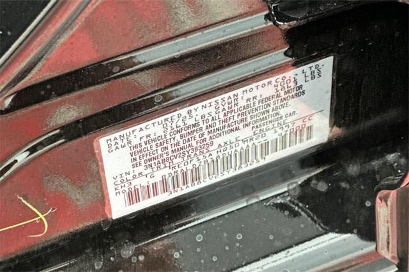 New 2025 Nissan Sentra SVImage 22