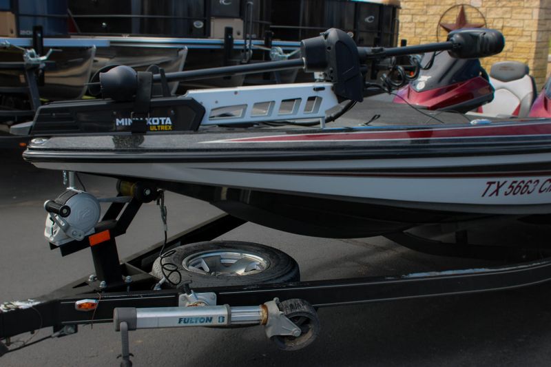 Used 2015 SKEETER ZX225 Image 30